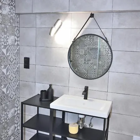 Casa Coriska * Algoz